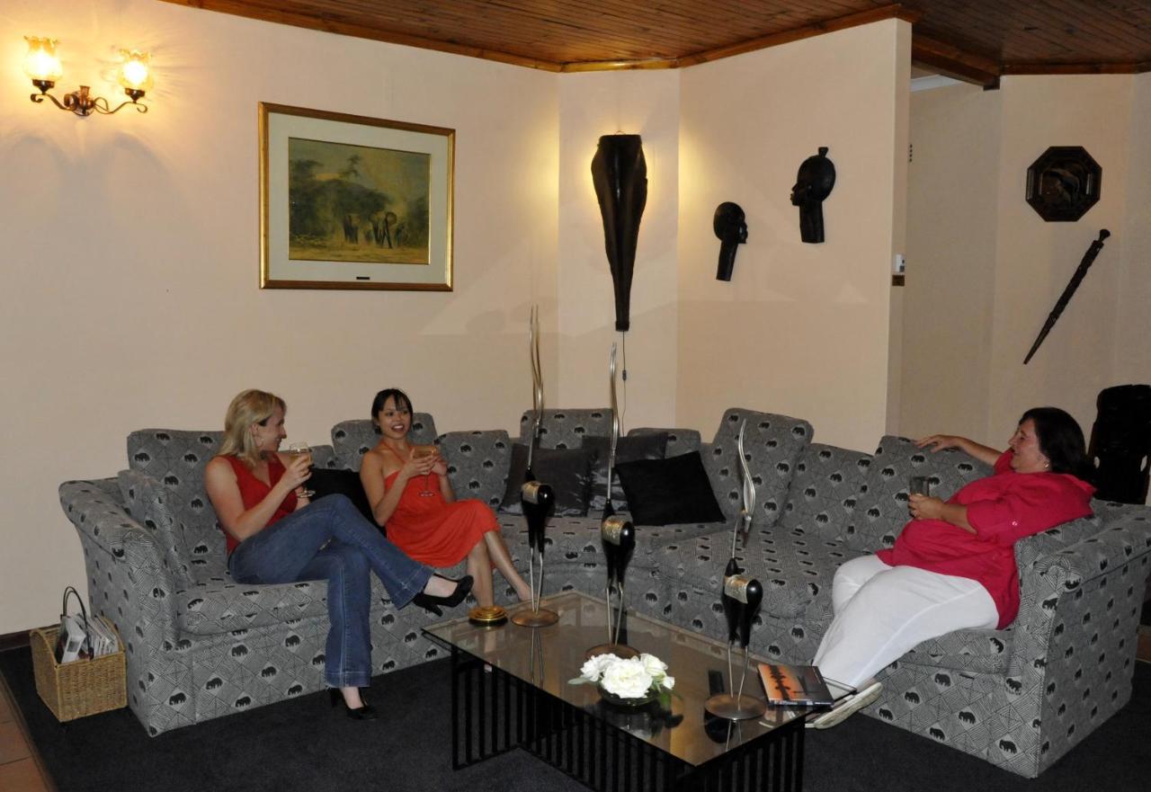 Alojamento de Turismo Selvagem Ipe Tombe Guest - Midrand