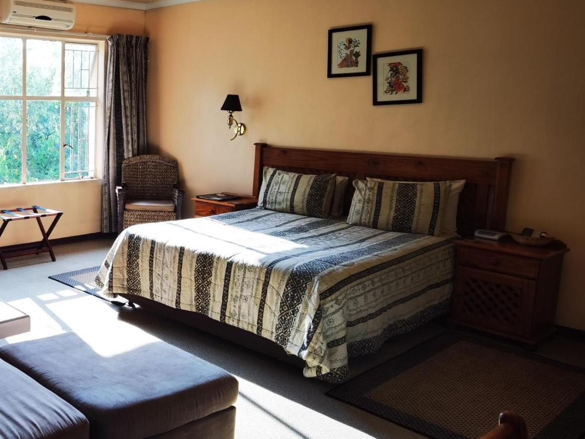 Alojamento de Turismo Selvagem Ipe Tombe Guest -